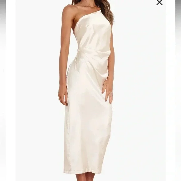 WHITE DRESS PETAL & PUP - Picture 3 of 5